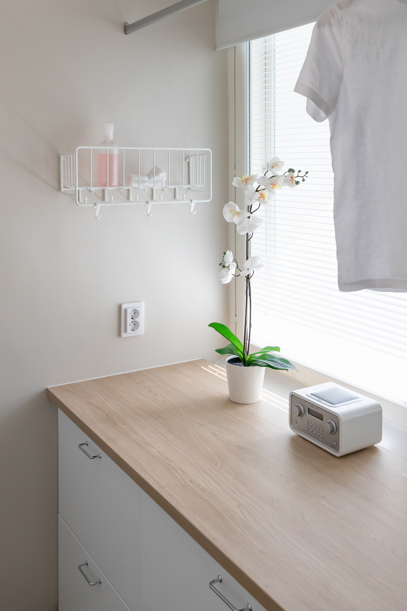 Kodinhoitohuoneen yksityiskohtia. 